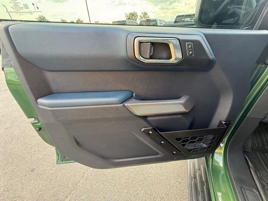 Ford Bronco Outer Banks 4-Door w/Advanced 2022
