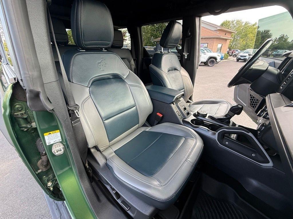Ford Bronco Outer Banks 4-Door w/Advanced 2022