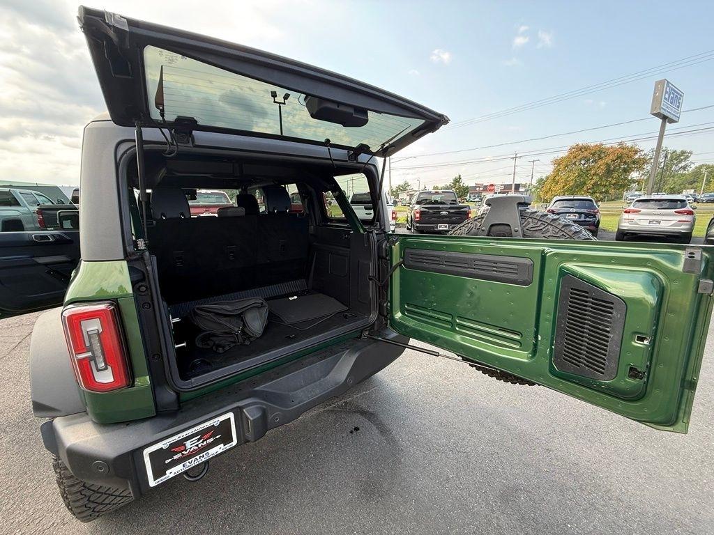 Ford Bronco Outer Banks 4-Door w/Advanced 2022