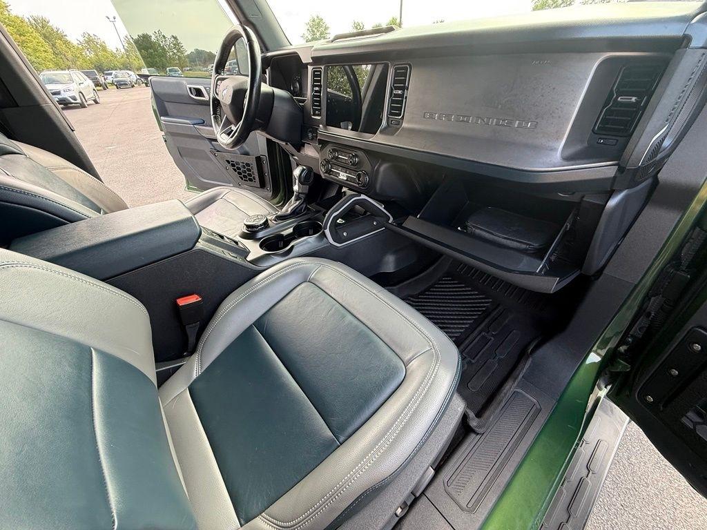 Ford Bronco Outer Banks 4-Door w/Advanced 2022