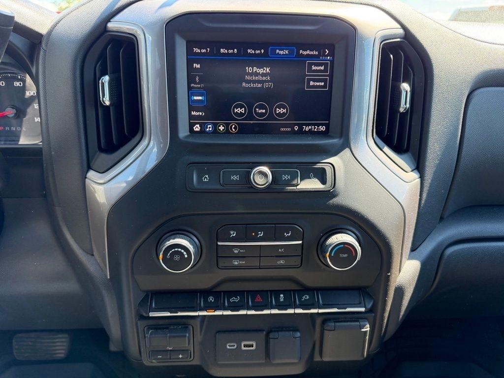 Chevrolet Silverado 1500 Custom Crew Cab Long Box 4WD 2021