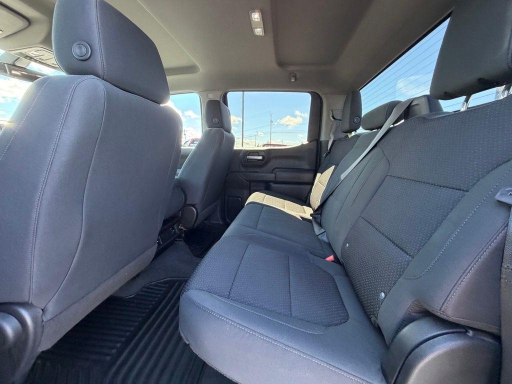 Chevrolet Silverado 1500 Custom Crew Cab Long Box 4WD 2021