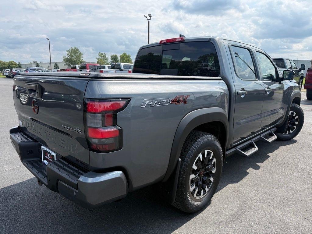 Nissan Frontier PRO-4X Crew Cab 4WD 2023