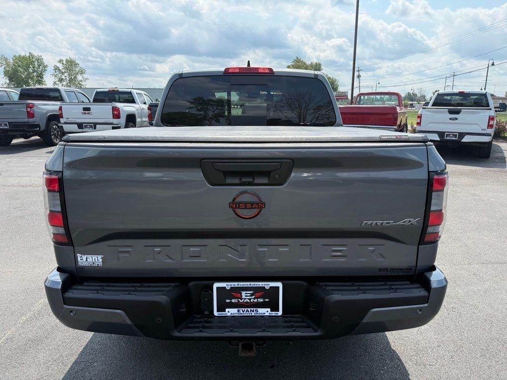 Nissan Frontier PRO-4X Crew Cab 4WD 2023
