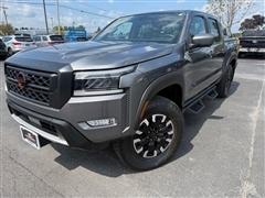 2023 Nissan Frontier 