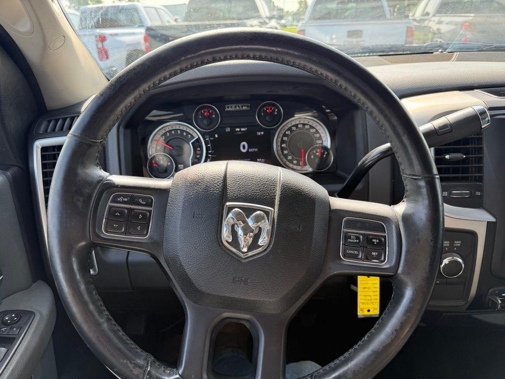 RAM 2500 SLT Crew Cab SWB 4WD 2016
