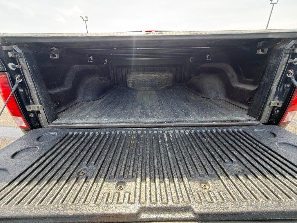RAM 2500 SLT Crew Cab SWB 4WD 2016