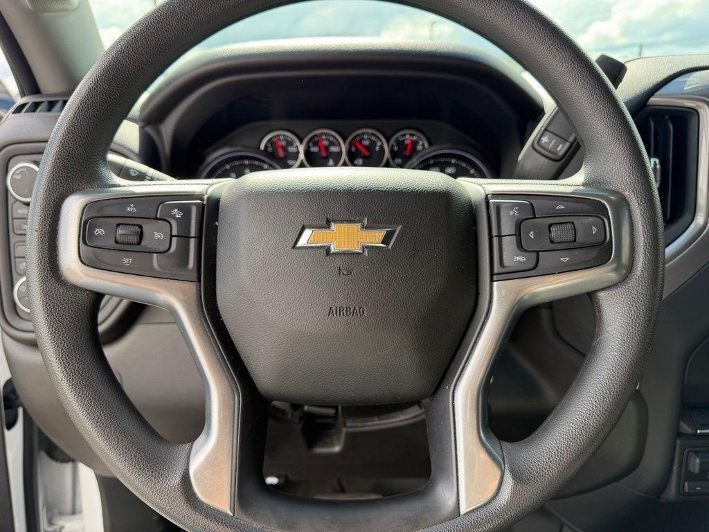 Chevrolet Silverado 2500HD Work Truck Crew Cab Long Box 4WD 2023