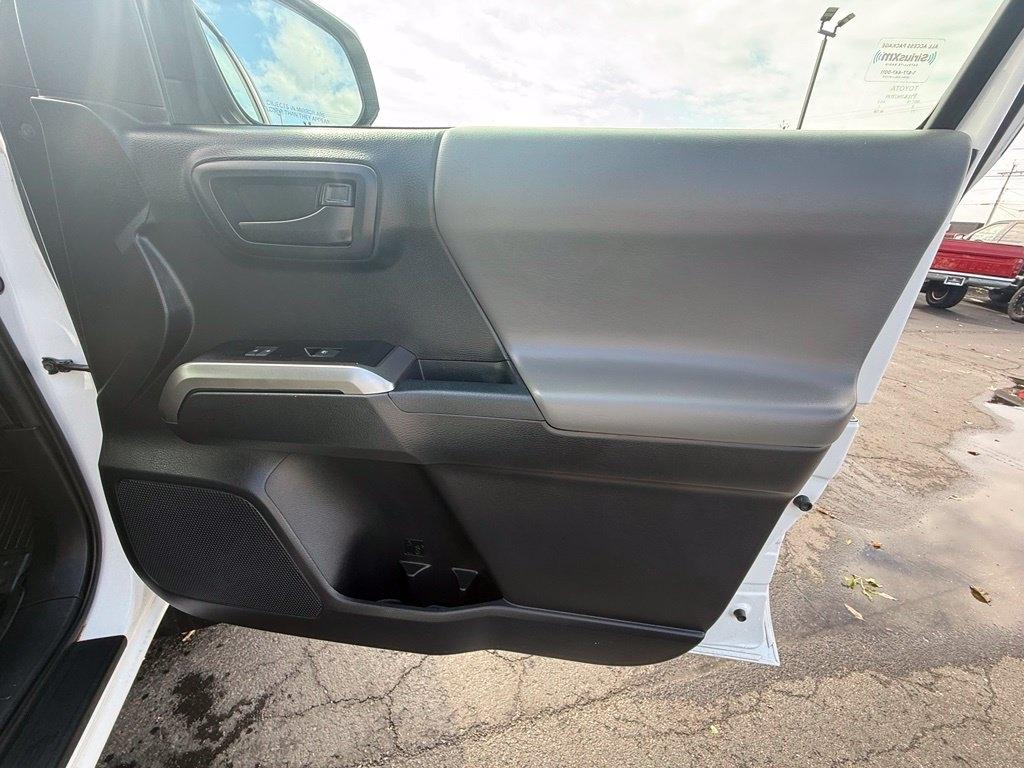 Toyota Tacoma SR5 Double Cab Long Bed V6 6AT 4WD 2018