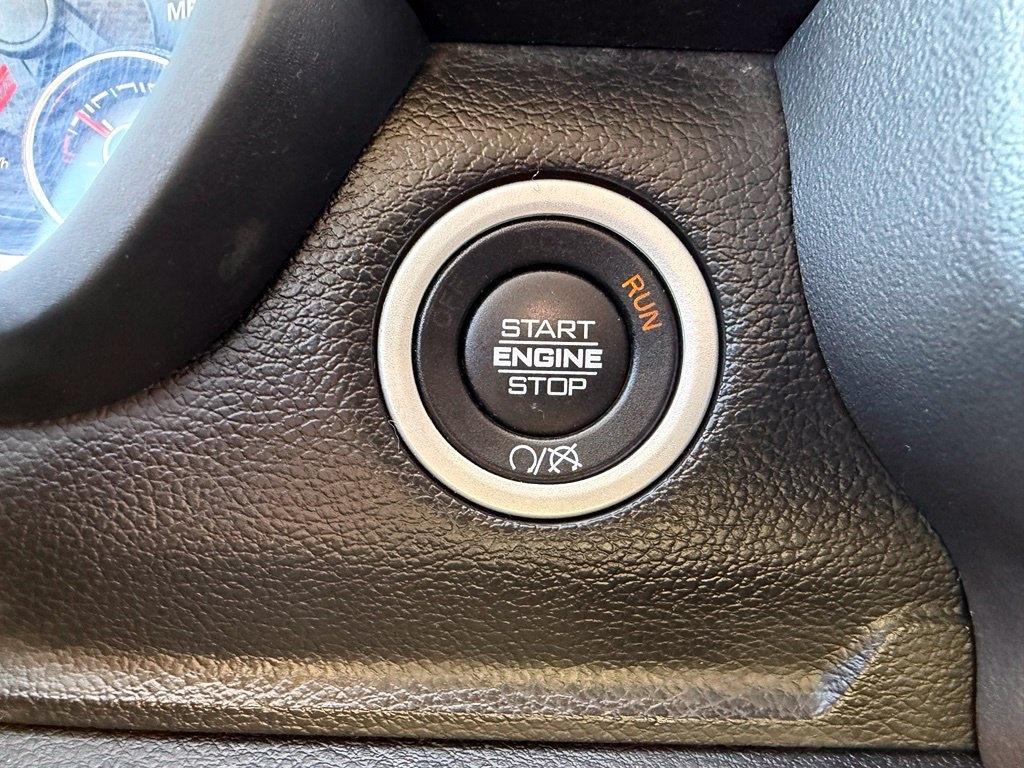 RAM 3500 Big Horn Crew Cab SWB 4WD 2019