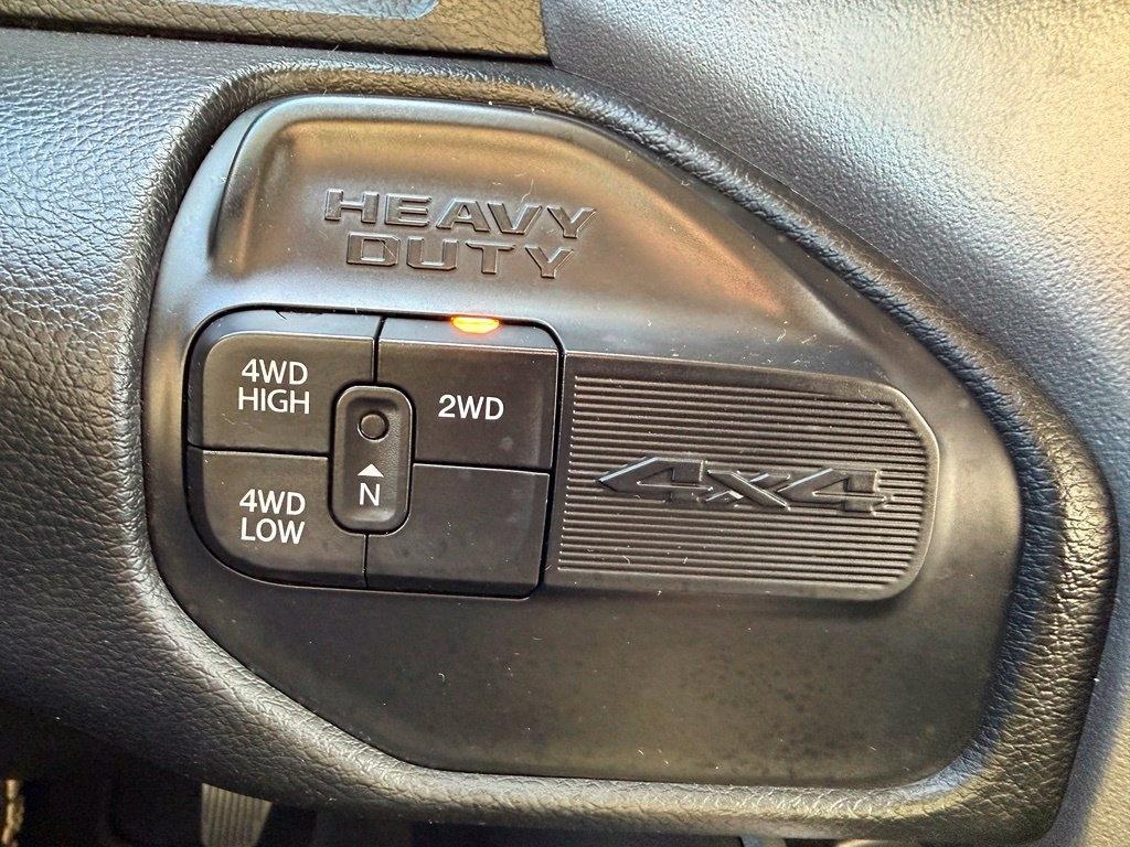 RAM 3500 Big Horn Crew Cab SWB 4WD 2019