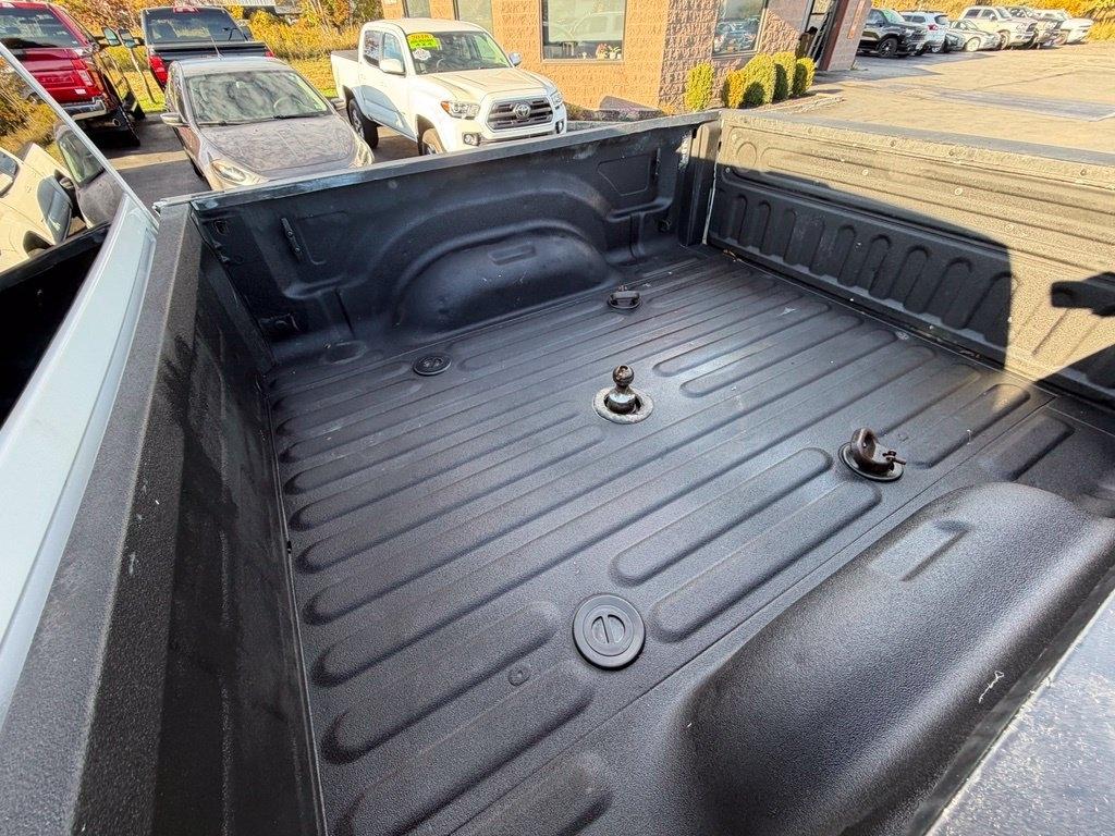 RAM 3500 Big Horn Crew Cab SWB 4WD 2019