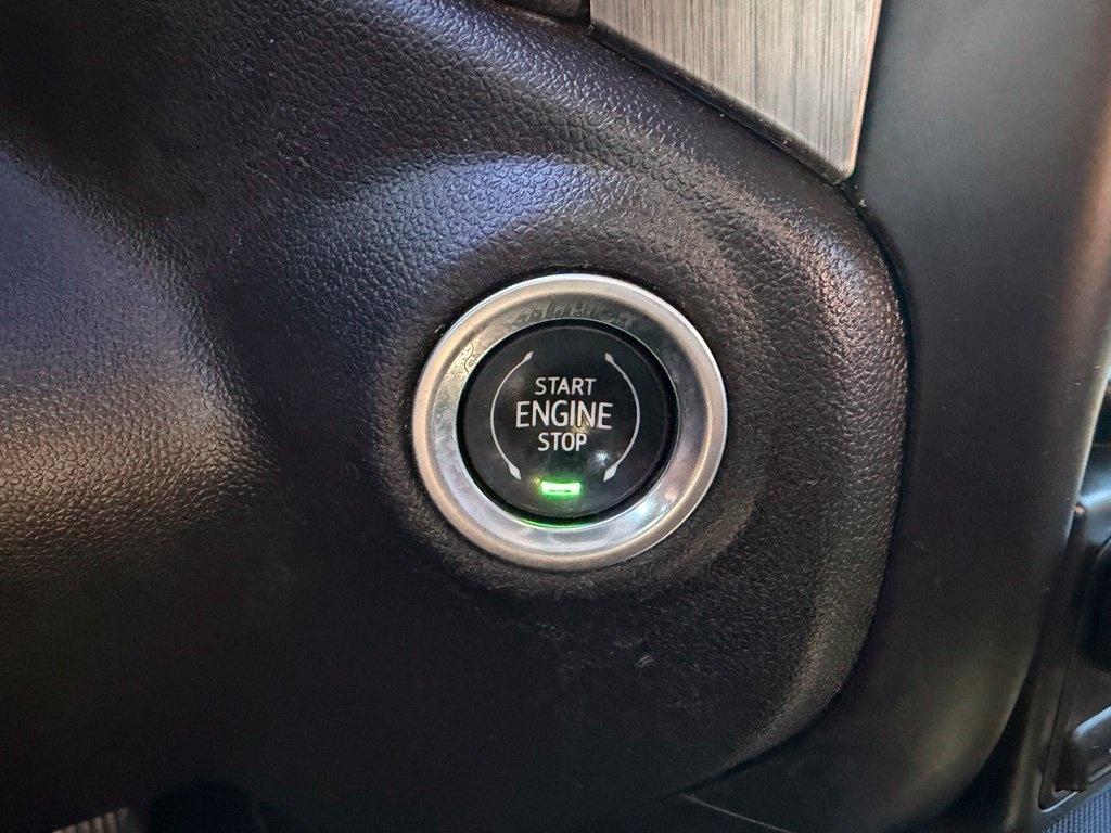 GMC Sierra 2500HD Denali Crew Cab 4WD 2021