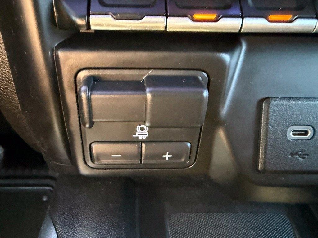 GMC Sierra 2500HD Denali Crew Cab 4WD 2021