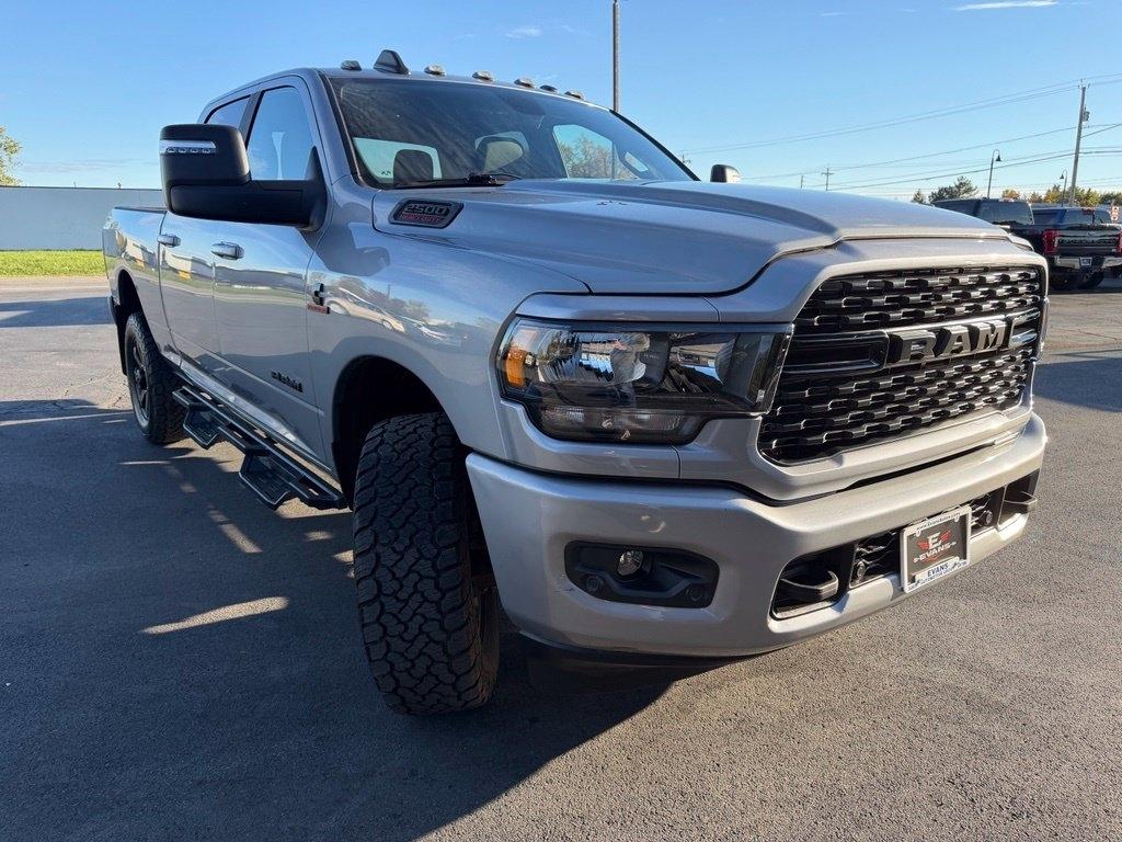 RAM 2500 Tradesman Crew Cab SWB 4WD 2024