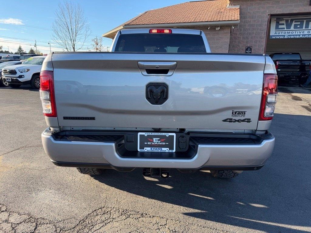 RAM 2500 Tradesman Crew Cab SWB 4WD 2024