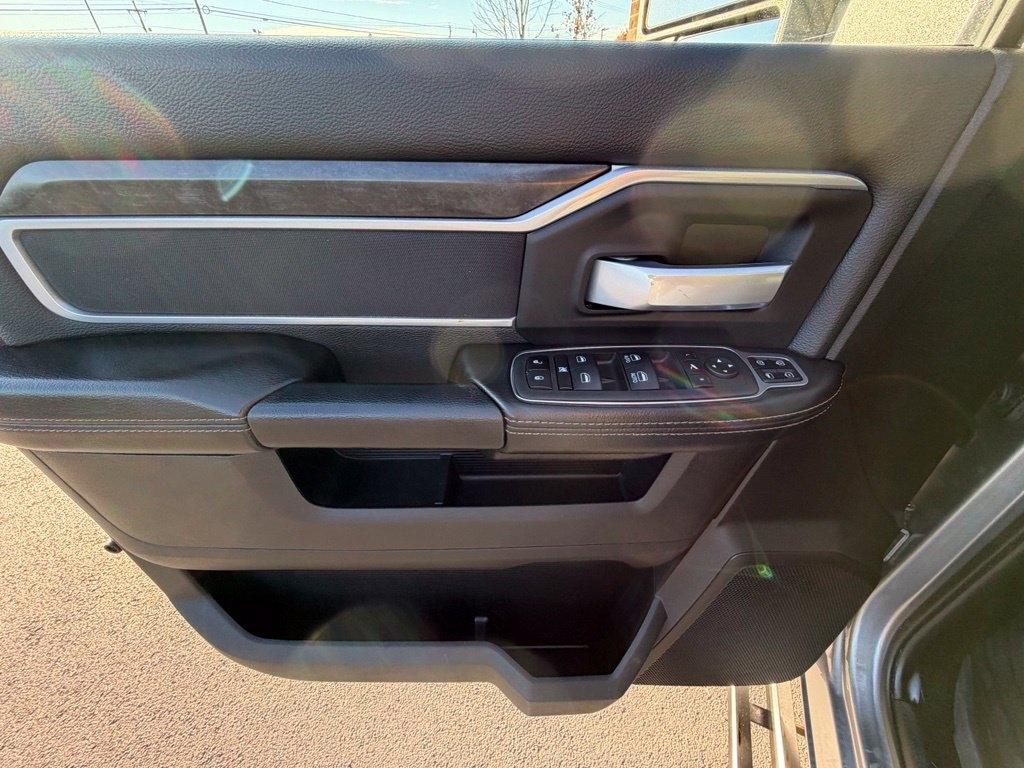 RAM 2500 Tradesman Crew Cab SWB 4WD 2024