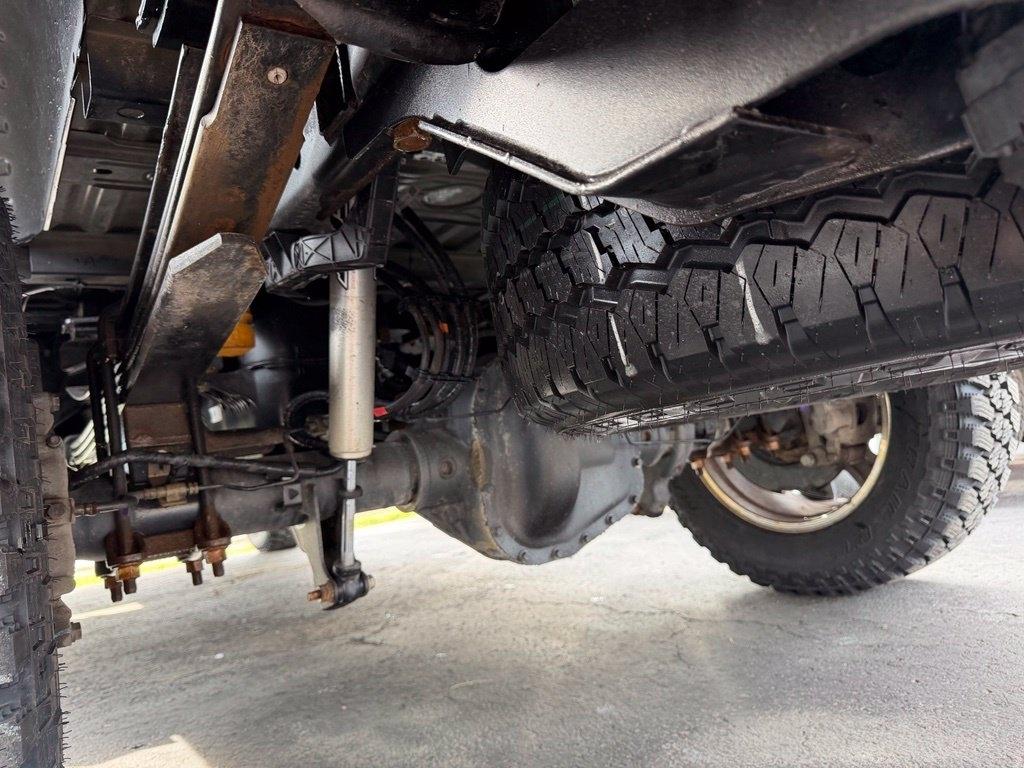 Ford F-350 SD Lariat Crew Cab 4WD DRW 2023