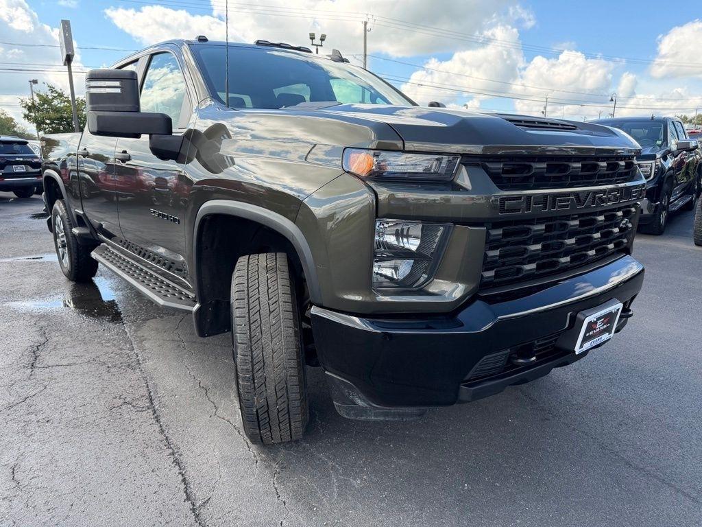 Chevrolet Silverado 2500HD Custom Crew Cab Short Box 4WD 2022