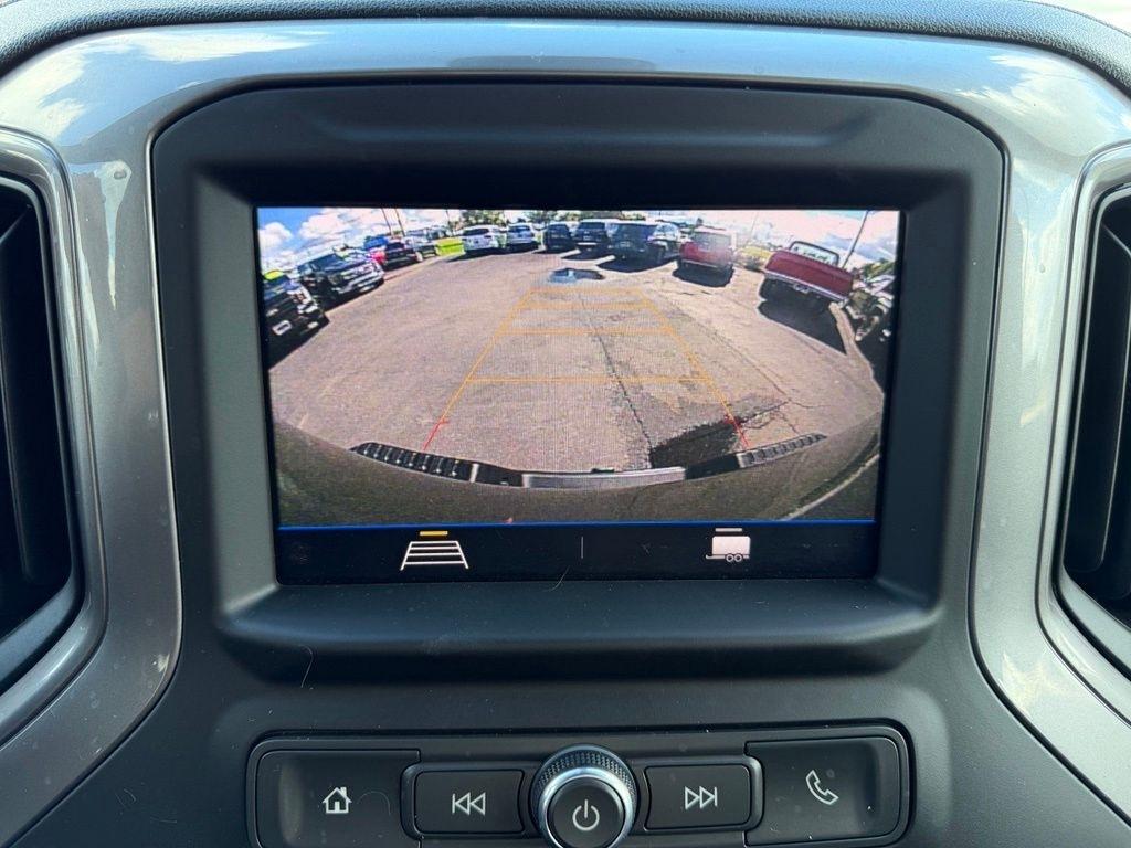 Chevrolet Silverado 2500HD Custom Crew Cab Short Box 4WD 2022