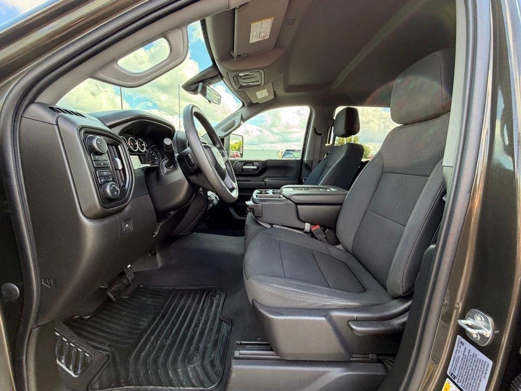Chevrolet Silverado 2500HD Custom Crew Cab Short Box 4WD 2022