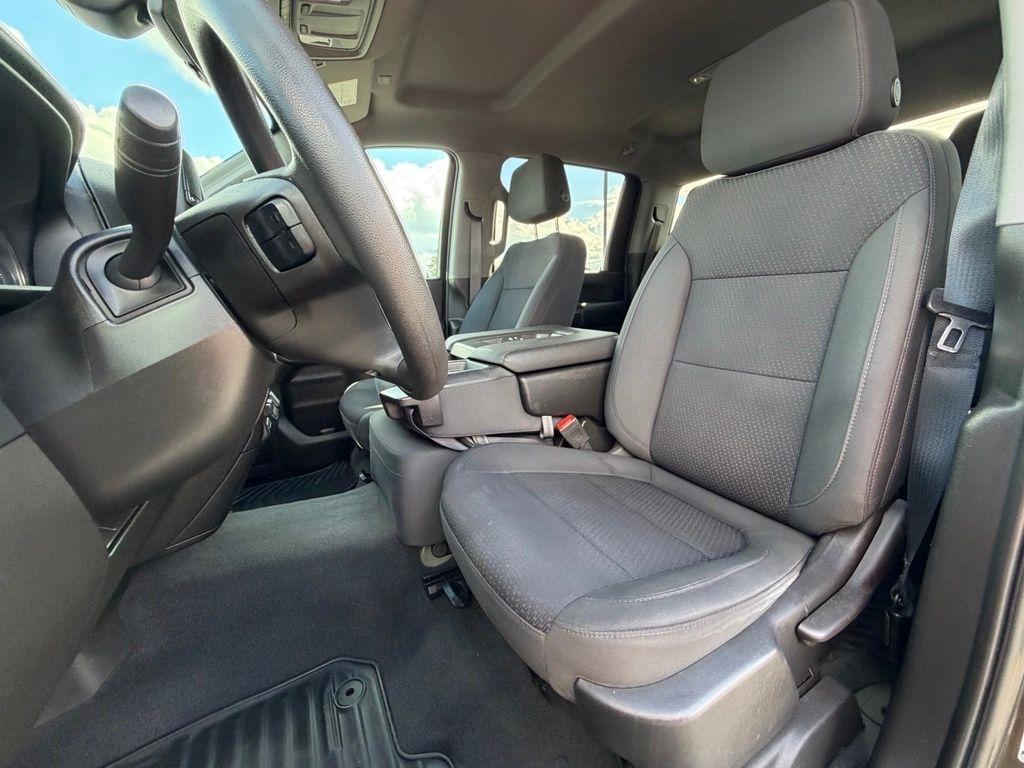 Chevrolet Silverado 2500HD Custom Crew Cab Short Box 4WD 2022