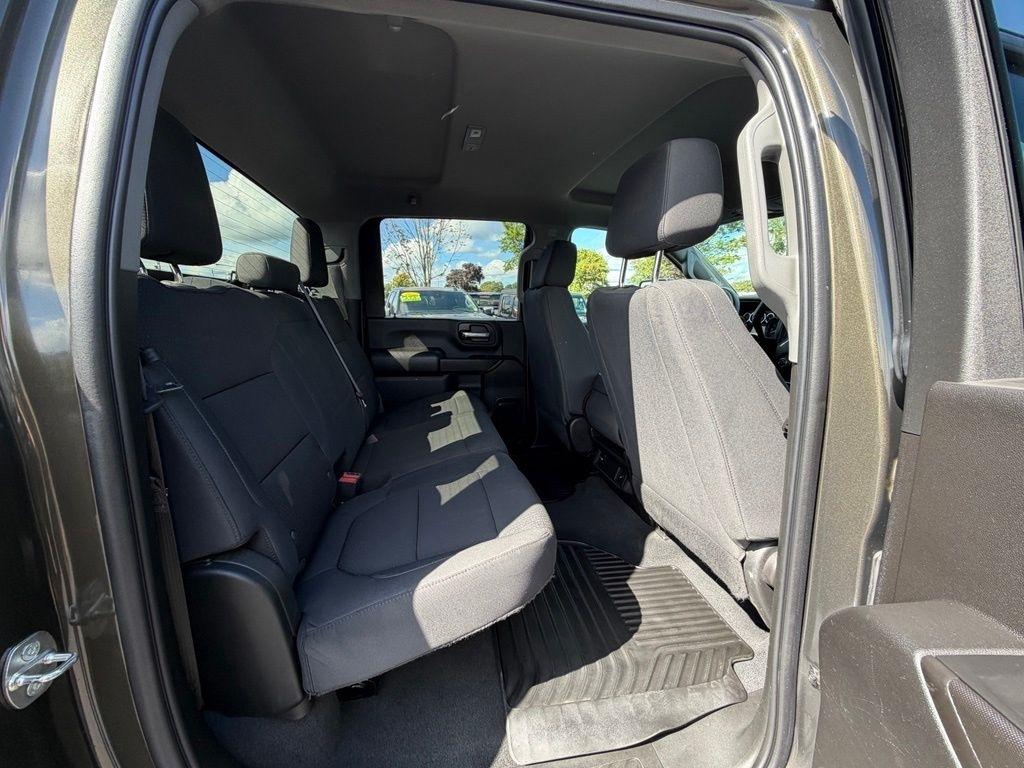 Chevrolet Silverado 2500HD Custom Crew Cab Short Box 4WD 2022