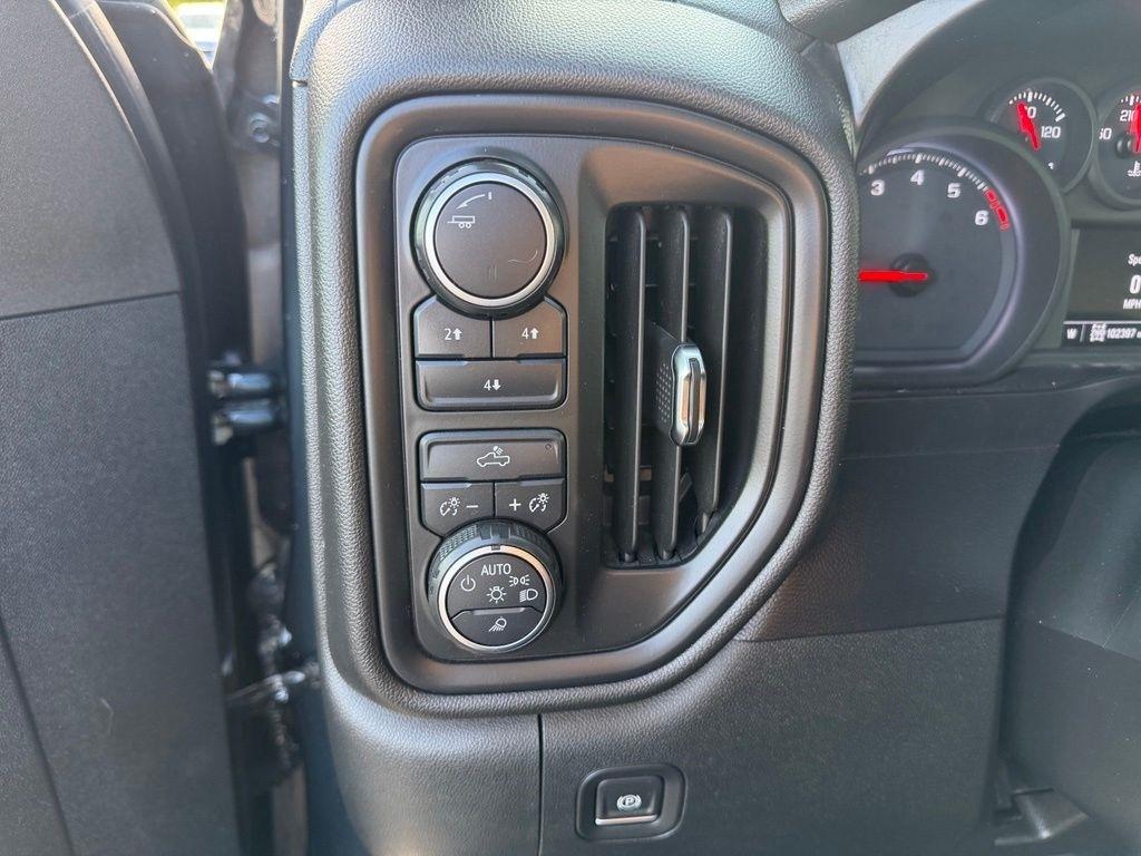 Chevrolet Silverado 2500HD Custom Crew Cab Short Box 4WD 2020