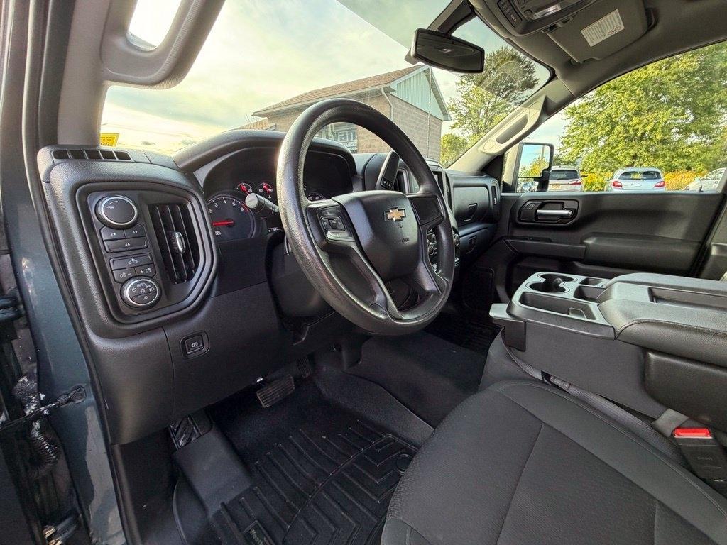 Chevrolet Silverado 2500HD Custom Crew Cab Short Box 4WD 2020