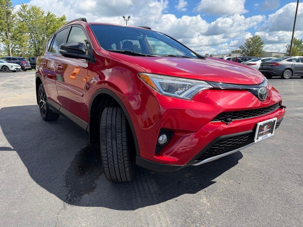 Toyota RAV4 SE 4WD 2017