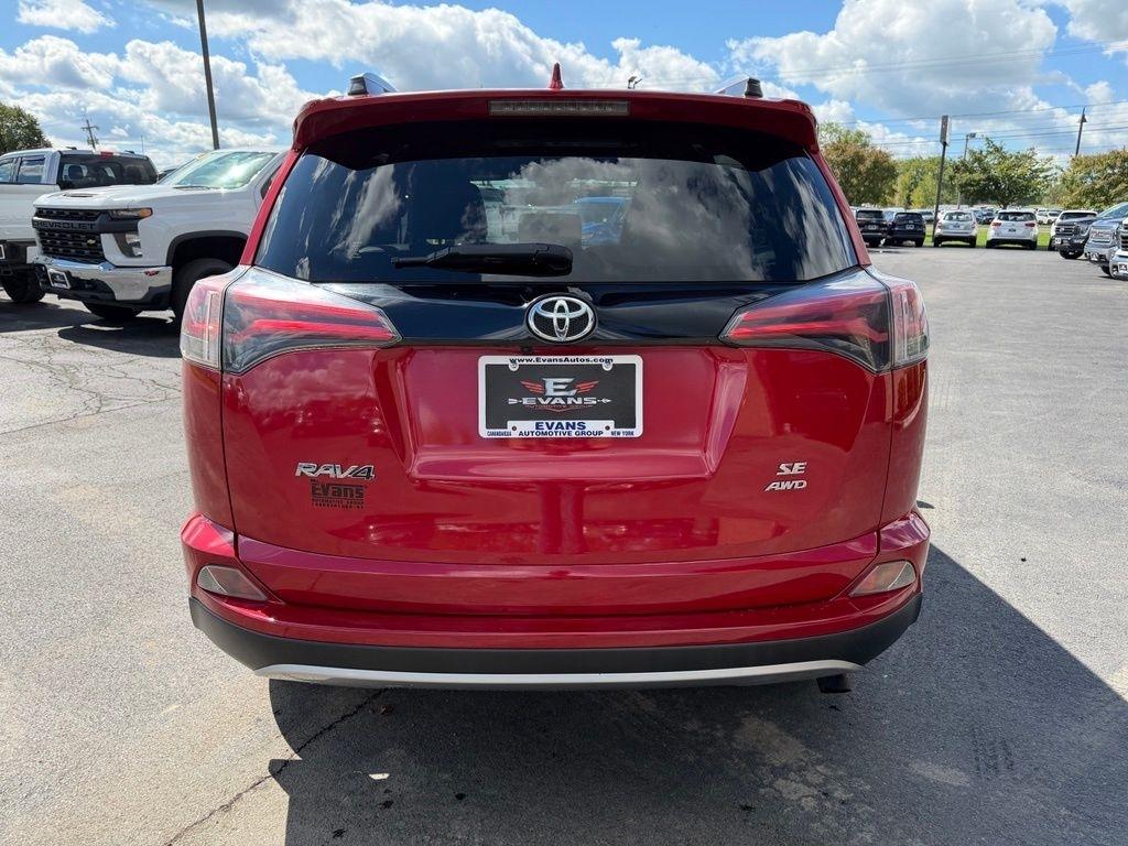 Toyota RAV4 SE 4WD 2017