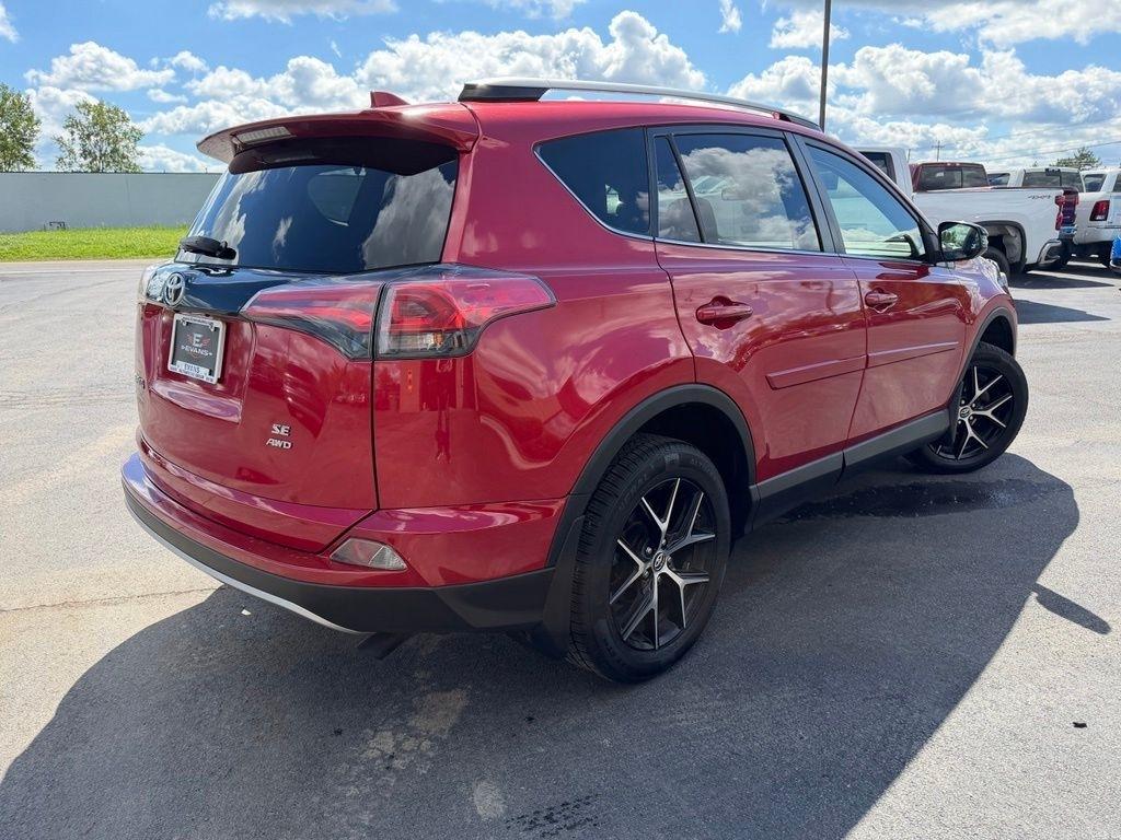 Toyota RAV4 SE 4WD 2017