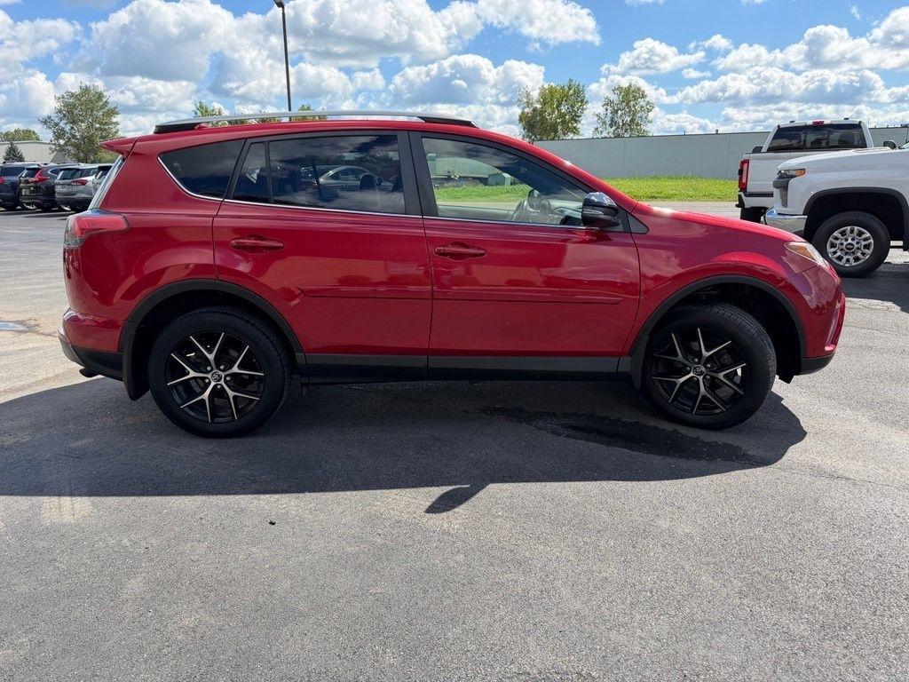 Toyota RAV4 SE 4WD 2017