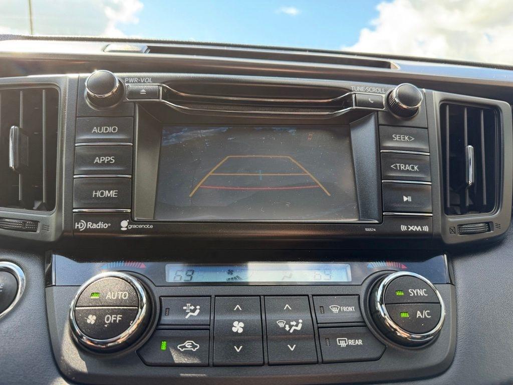 Toyota RAV4 SE 4WD 2017