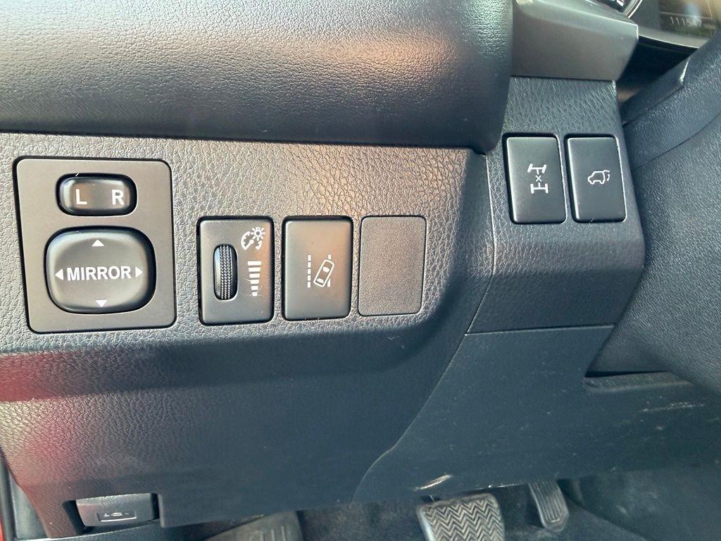Toyota RAV4 SE 4WD 2017