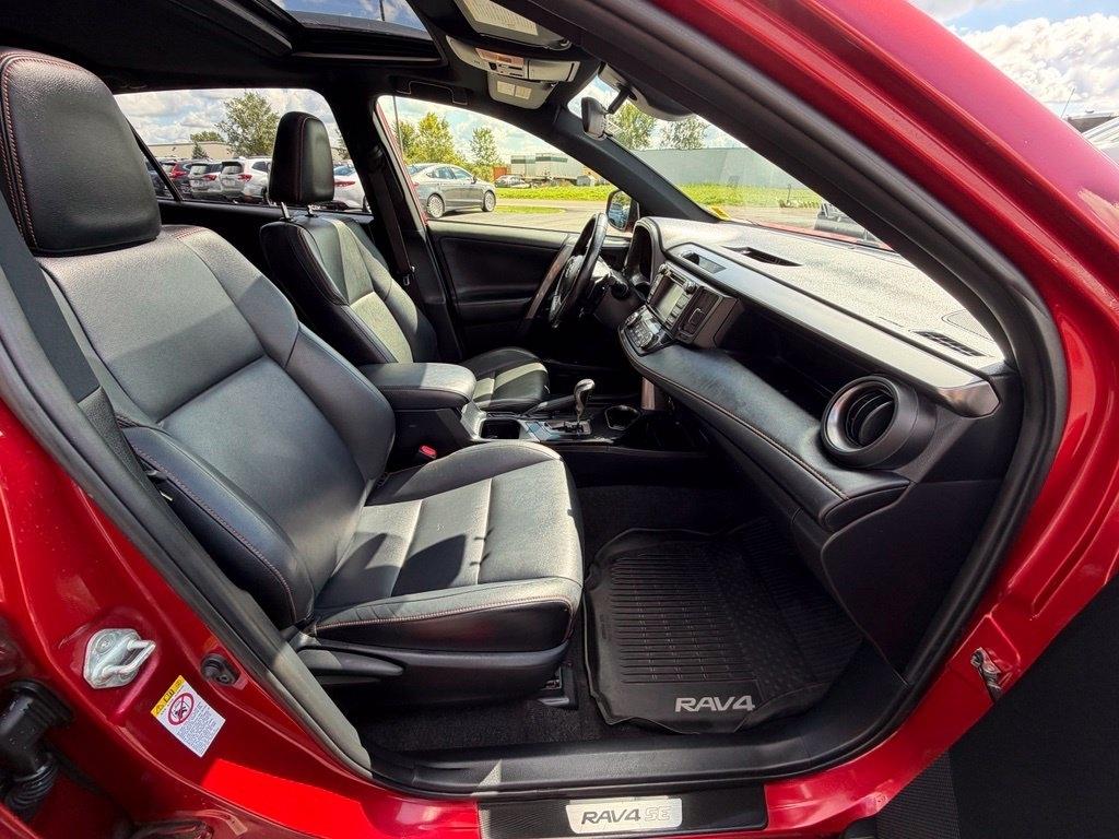 Toyota RAV4 SE 4WD 2017