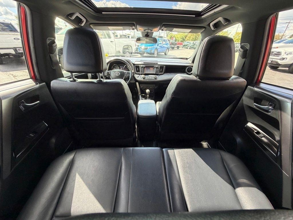 Toyota RAV4 SE 4WD 2017