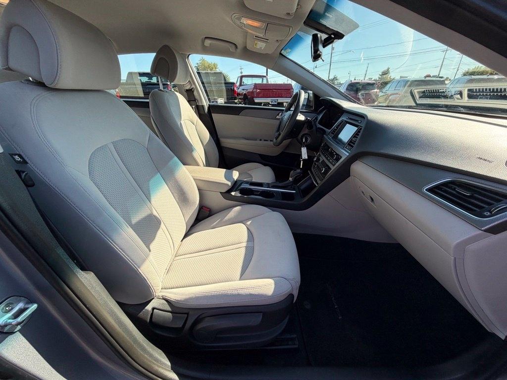 Hyundai Sonata SE 2017