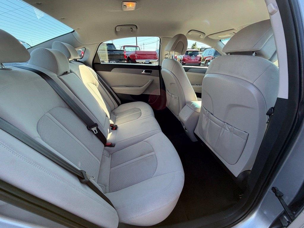 Hyundai Sonata SE 2017