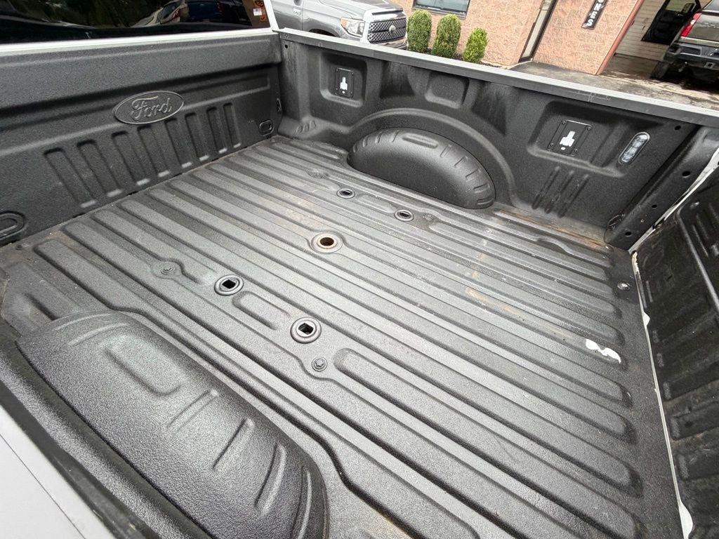 Ford F-250 SD XLT Crew Cab 4WD 2023