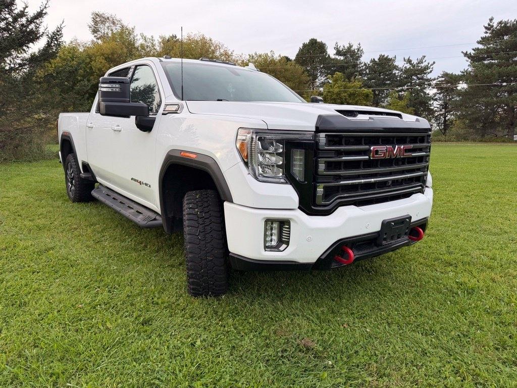 GMC Sierra 2500HD AT4 Crew Cab 4WD 2022