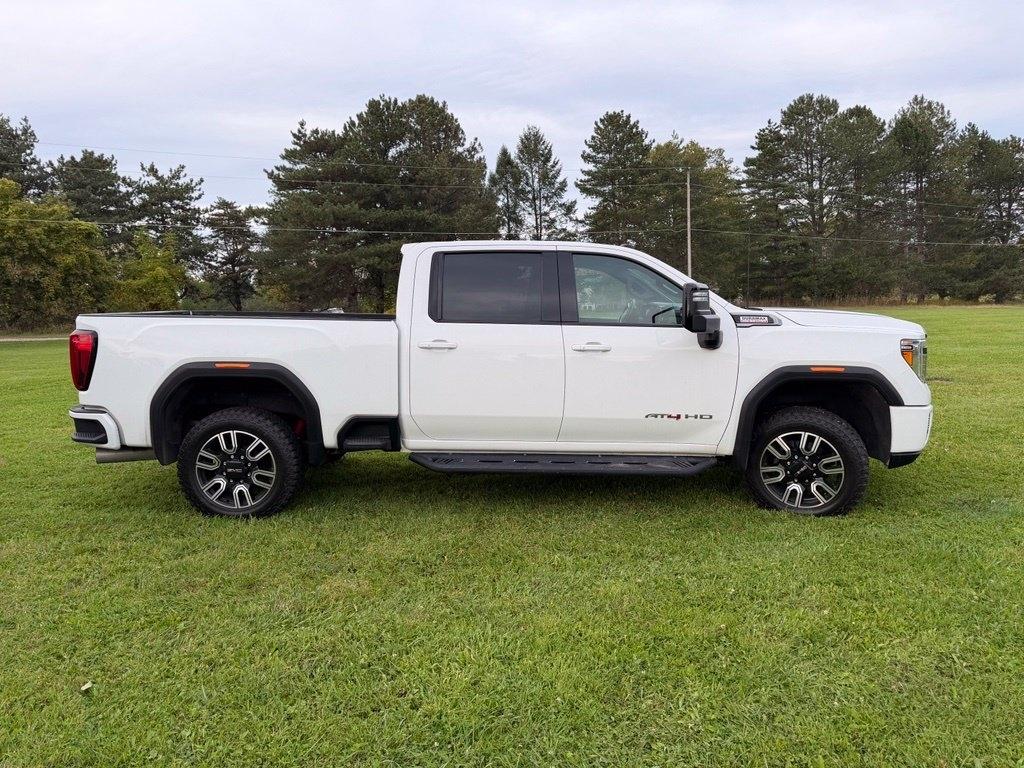 GMC Sierra 2500HD AT4 Crew Cab 4WD 2022