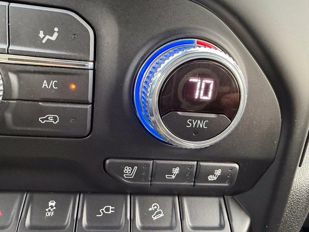 GMC Sierra 2500HD AT4 Crew Cab 4WD 2022