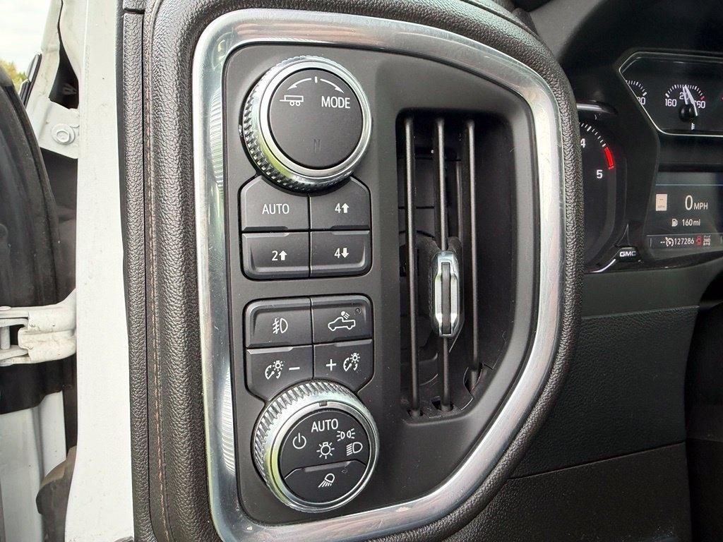 GMC Sierra 2500HD AT4 Crew Cab 4WD 2022