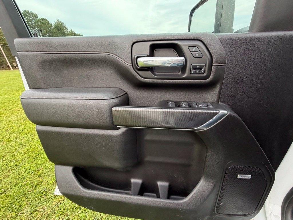 GMC Sierra 2500HD AT4 Crew Cab 4WD 2022