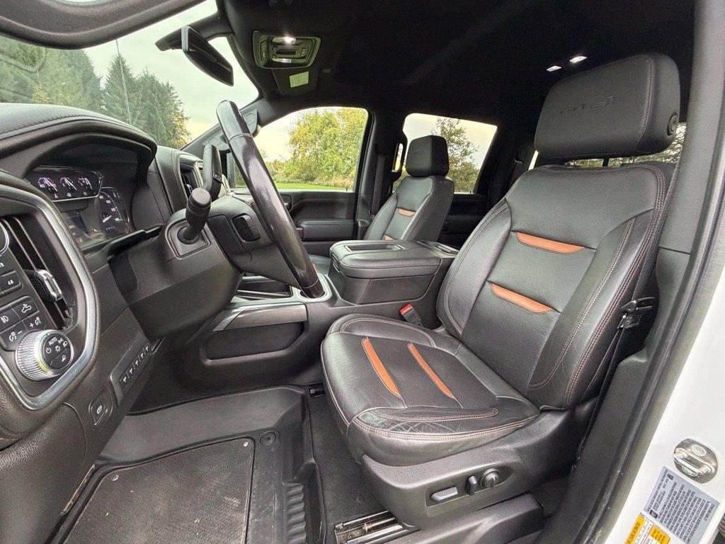 GMC Sierra 2500HD AT4 Crew Cab 4WD 2022