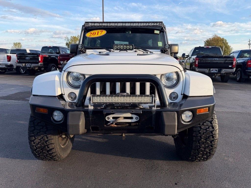 Jeep Wrangler Unlimited Sahara 4WD 2017