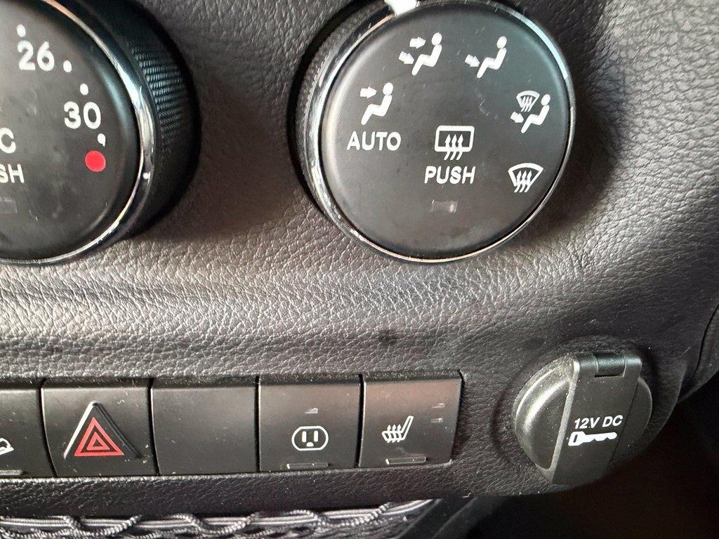 Jeep Wrangler Unlimited Sahara 4WD 2017