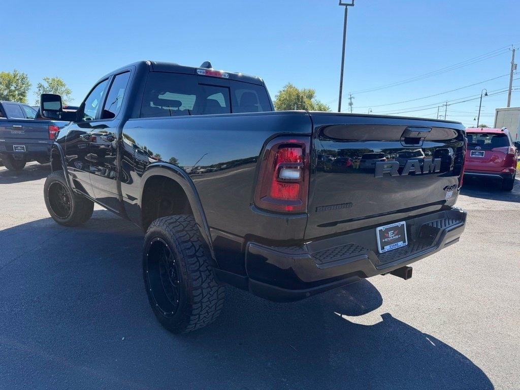 RAM 1500 Big Horn Quad Cab 4WD 2025