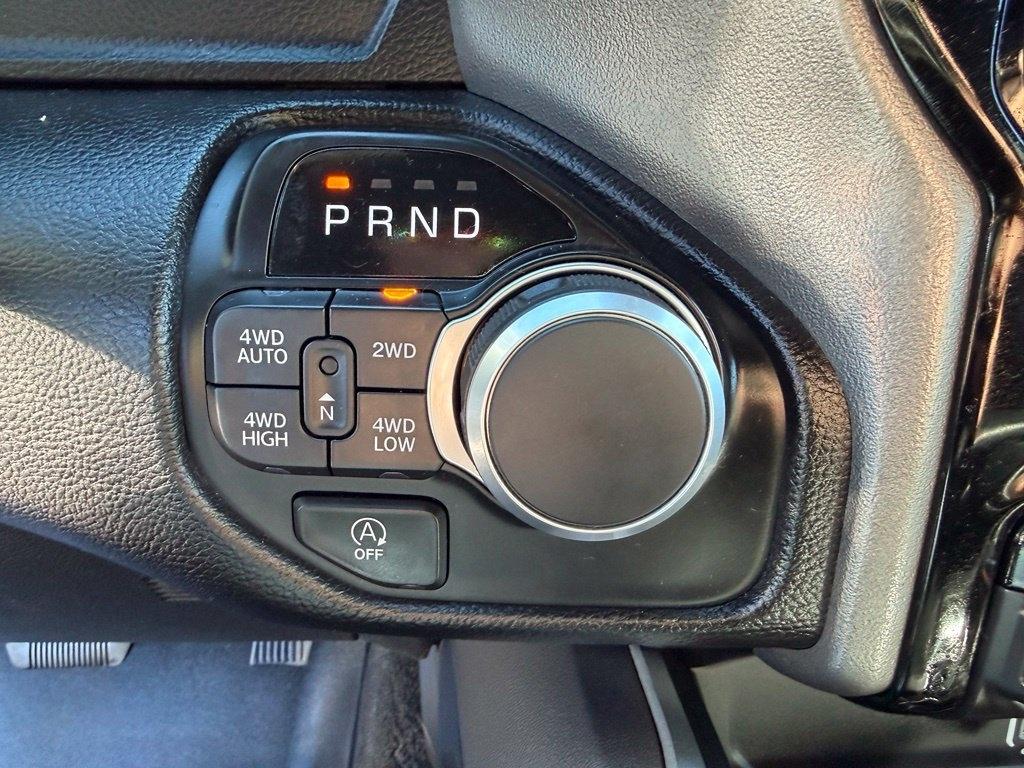 RAM 1500 Big Horn Quad Cab 4WD 2025
